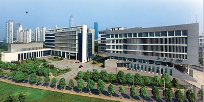 <b>郫縣友愛職業(yè)技術(shù)學(xué)校</b>