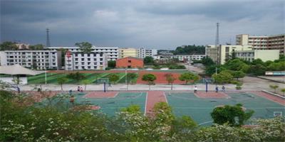 <b>宜賓敘州區柳嘉職業技術學校</b>